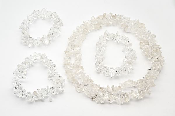 Lotto di collana e 3 bracciali in cristallo di rocca