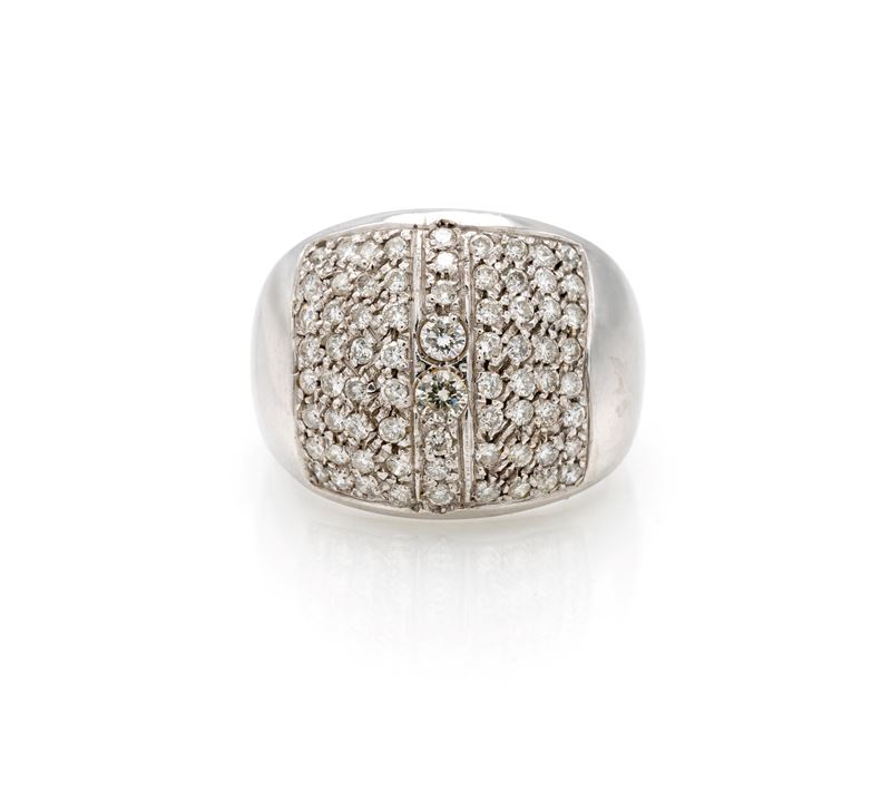 Anello a fascia in oro e brillanti