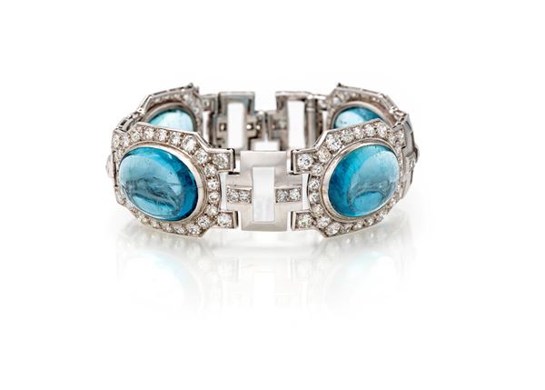 Bracciale Art Decò in oro, diamanti e acquamarine in taglio cabochon