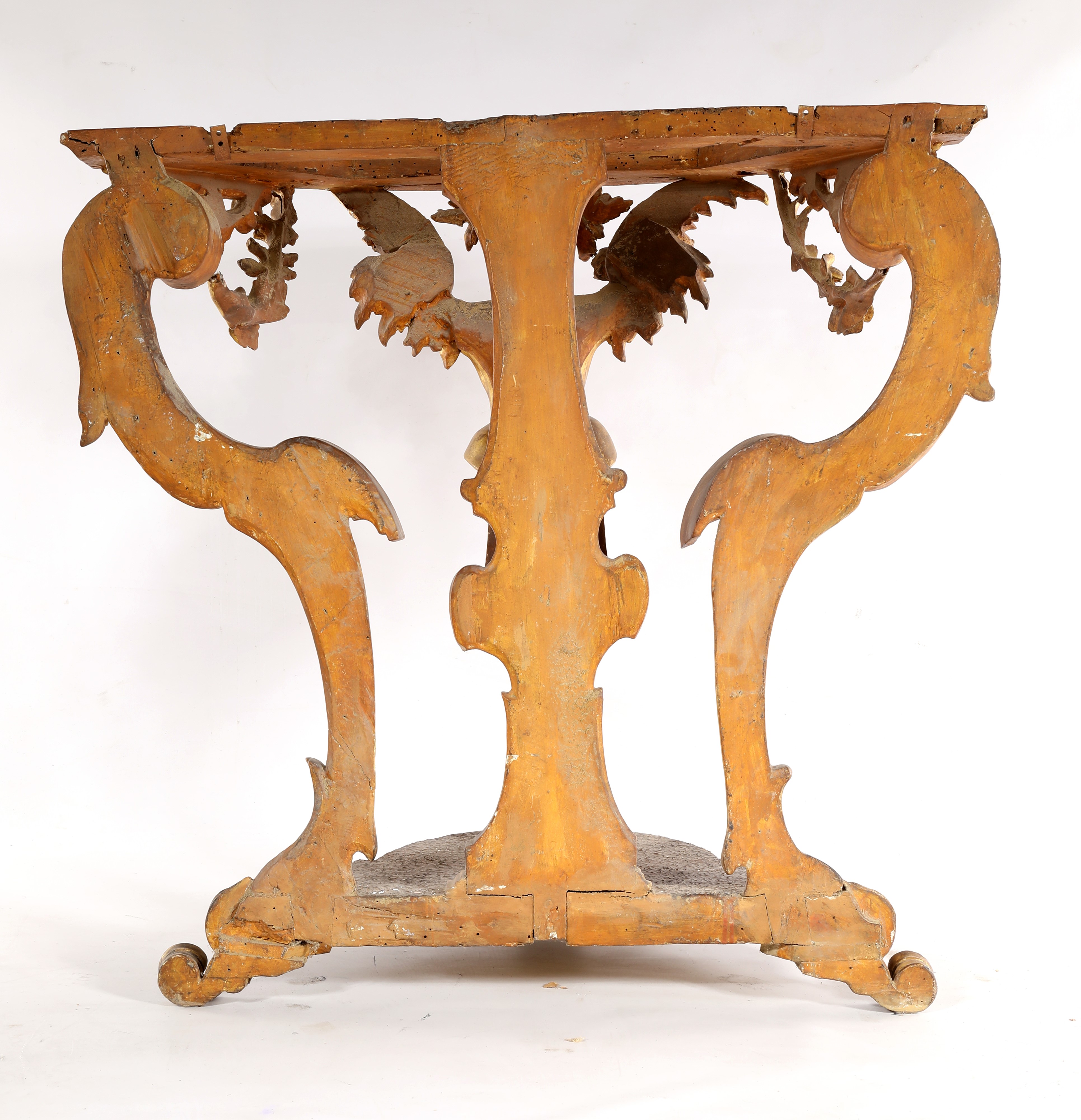 Console barocca in legno dorato con piano sagomato in marmo, Toscana, XVIII secolo