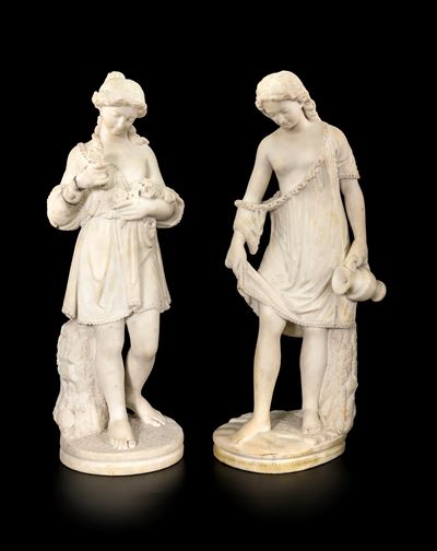 Coppia di sculture, Flora ed Ebe, marmo bianco, inizi del XX secolo