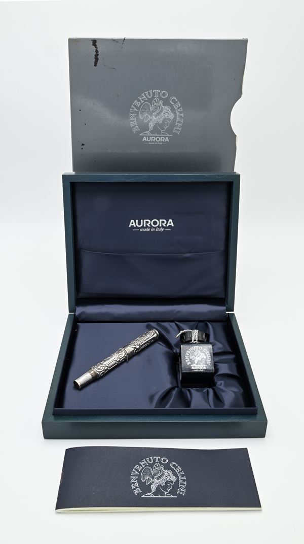 Aurora Benvenuto Cellini - Penna stilografica in argento massiccio cesellato 925/000. In edizione limitata 0913/1.919