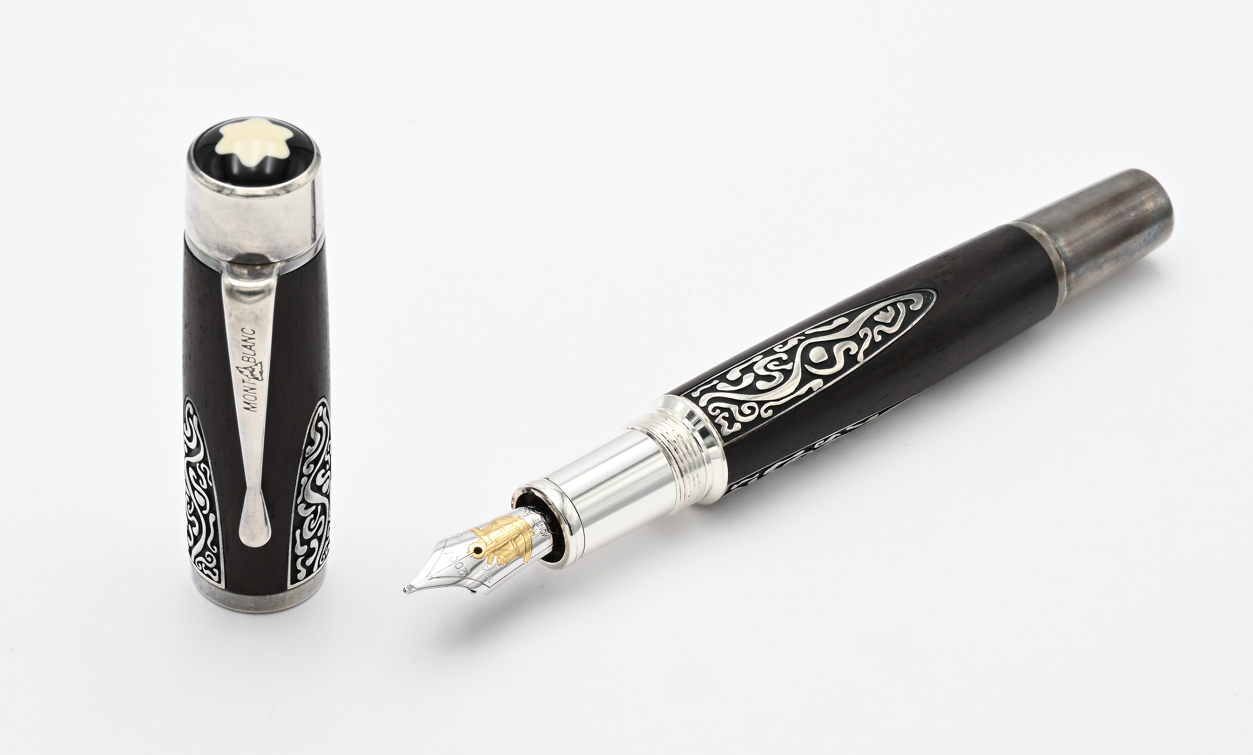 Montblanc, Patron of Art Alexander von Humboldt – penna stilografica in legno con particolari arg...