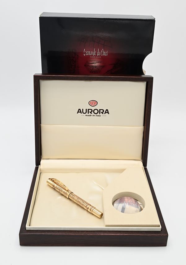 Aurora Leonardo Da Vinci - Penna stilografica in metallo placcato in oro giallo con incisioni in lacca. Edizione limitata 0629/1.919