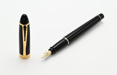 Penna stilografica, Aurora — pennino M in oro giallo 14 Kt