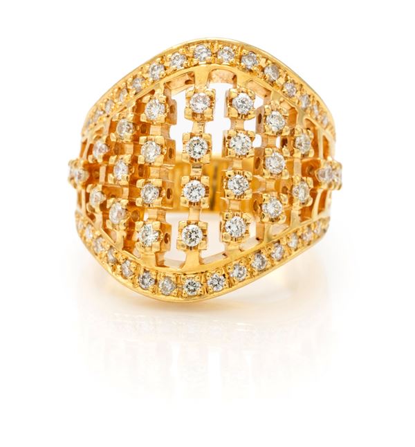 Anello in oro e brillanti