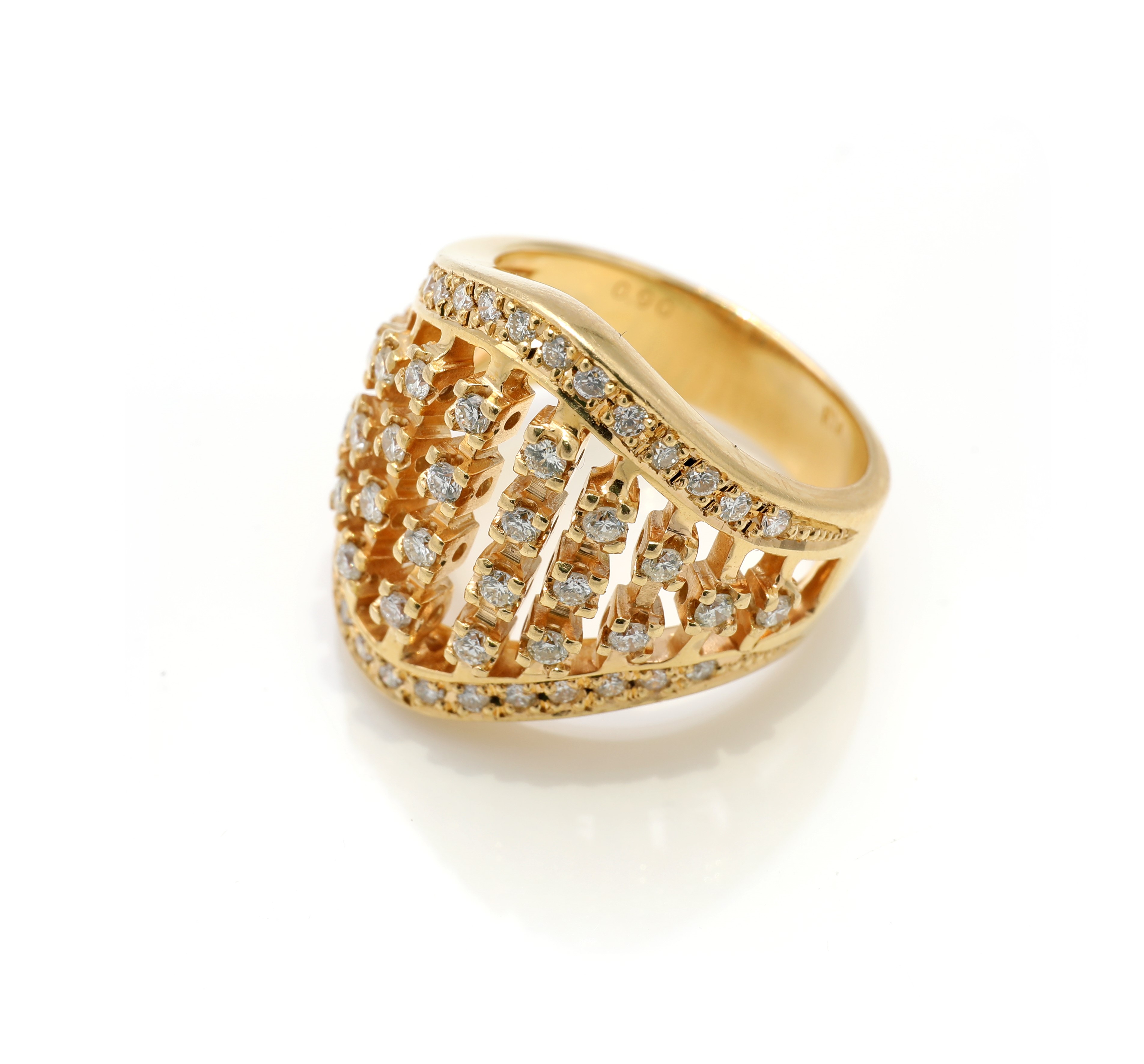 Anello in oro giallo 750/000 con brillanti rotondi
