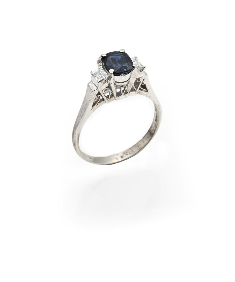 Anello in platino 900/000 con zaffiro e diamanti, misura 15