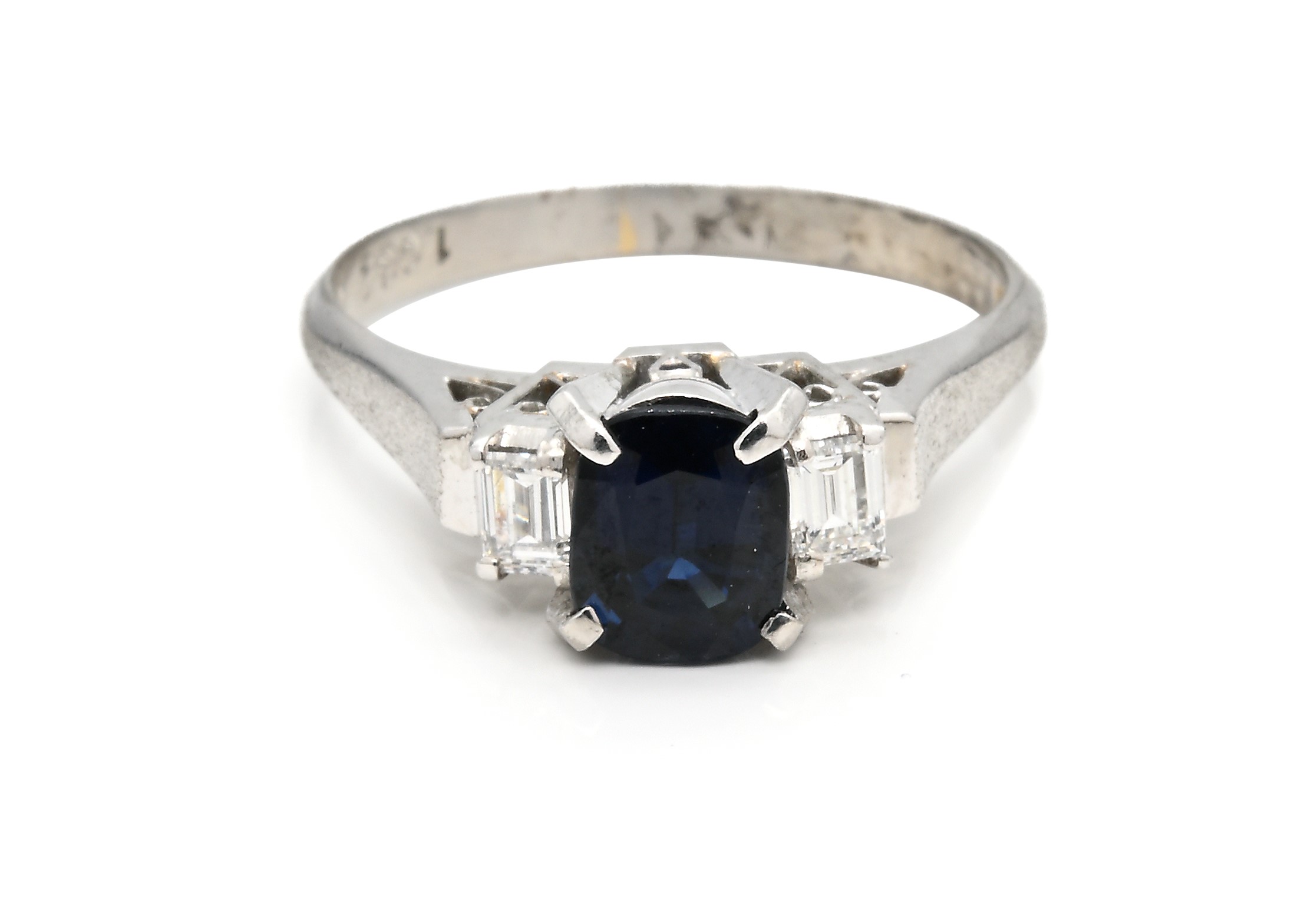 Anello in platino 900/000 con zaffiro e diamanti, misura 15