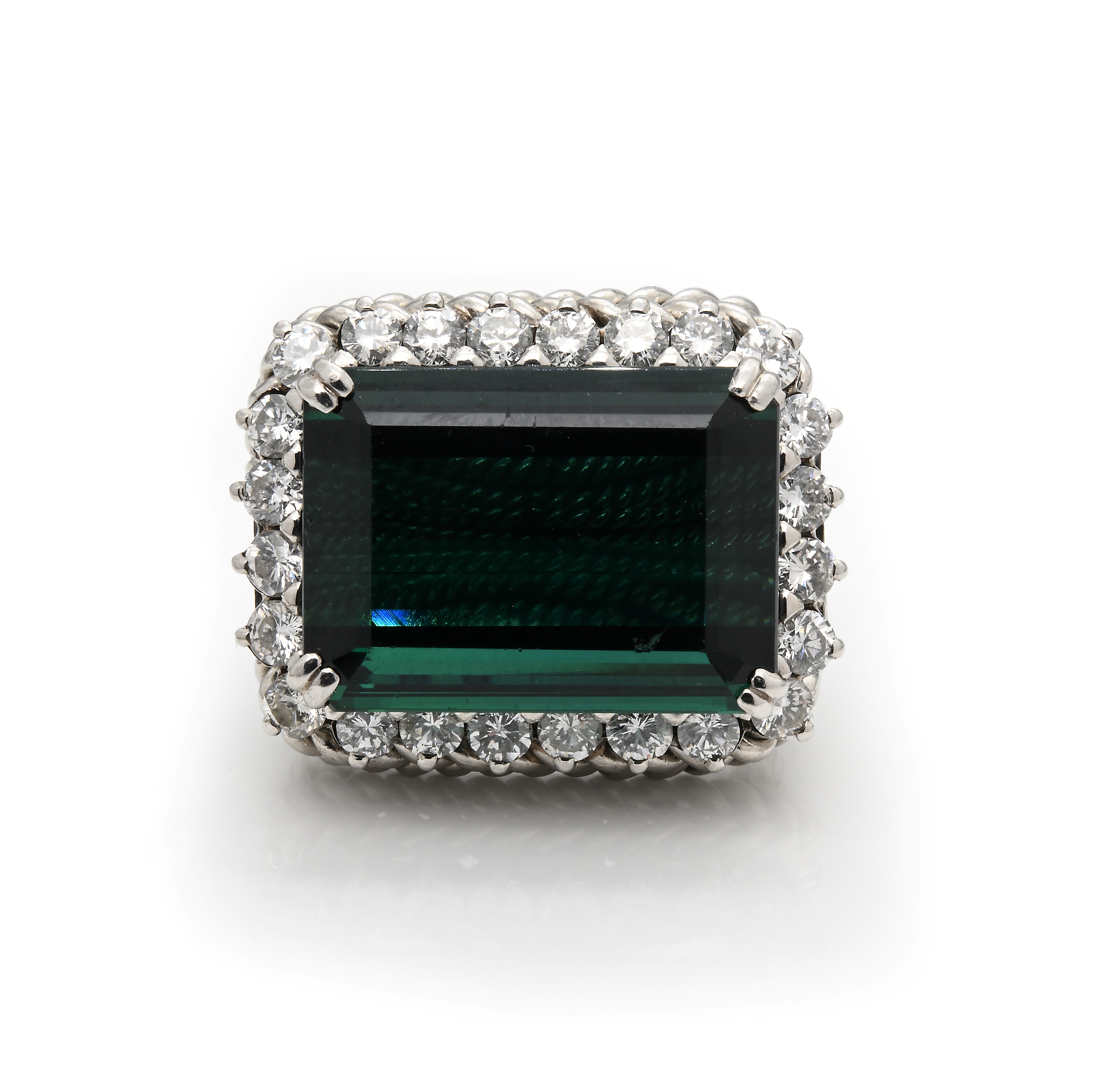 Anello in oro tormalina verde e brillanti