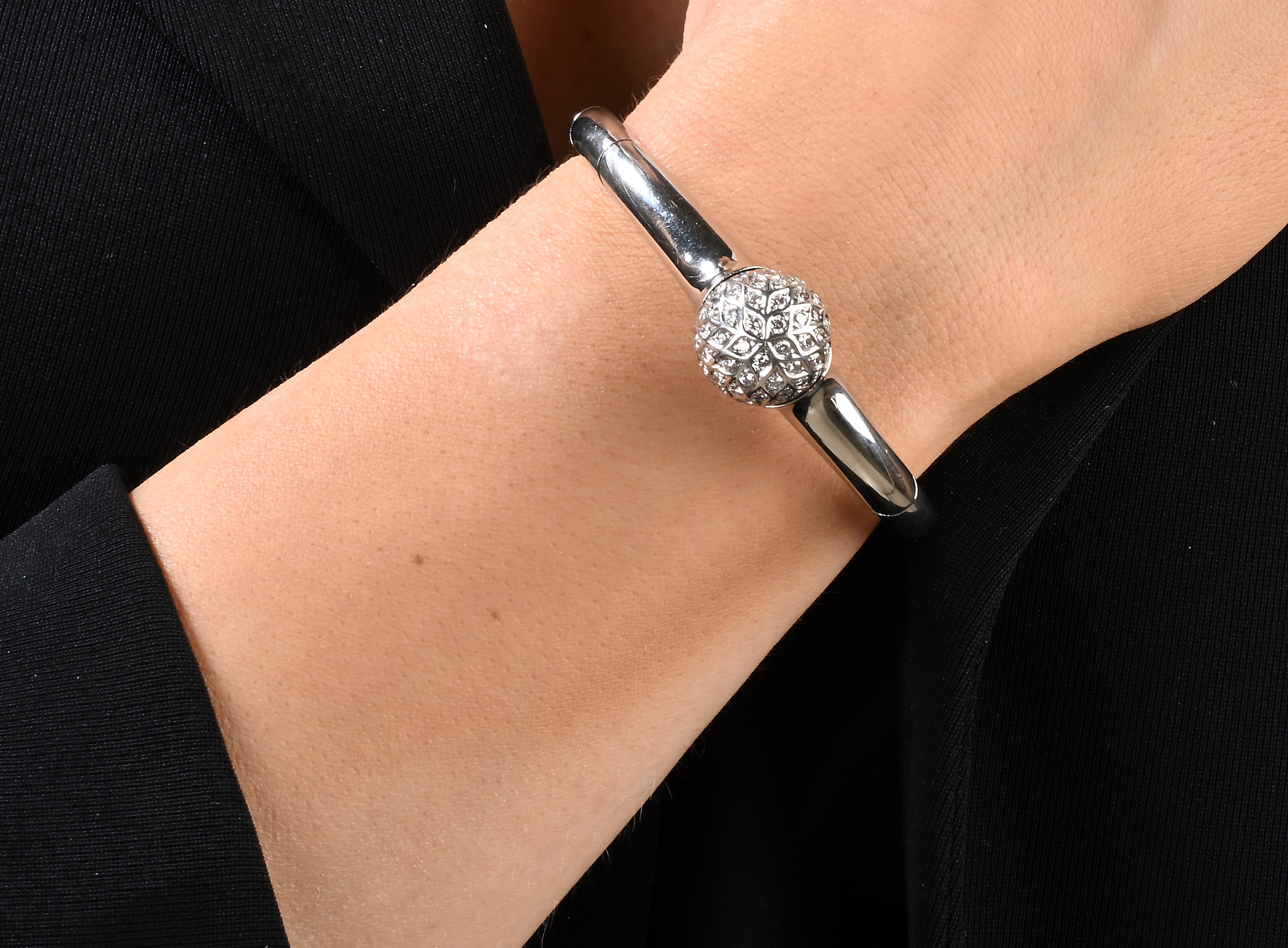 Mauboussin bracciale a manetta in oro brillanti