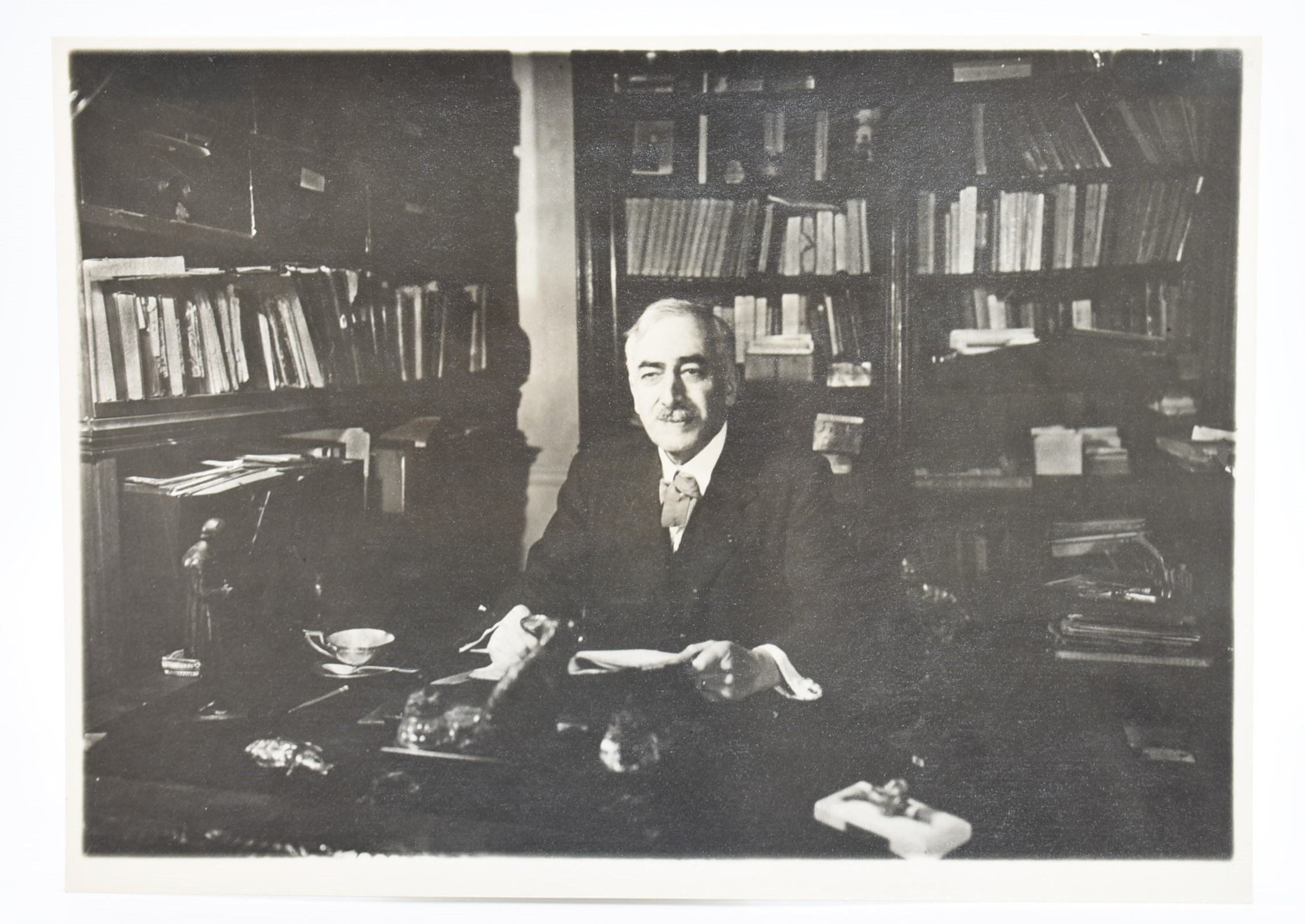 Marcel Bouteron, Les fantaisies de la Gina, edizione con fac-simile degli autografi e ritratti