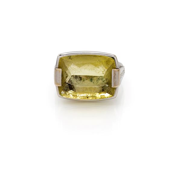 Bulgari - Anello in oro e quarzo citrino