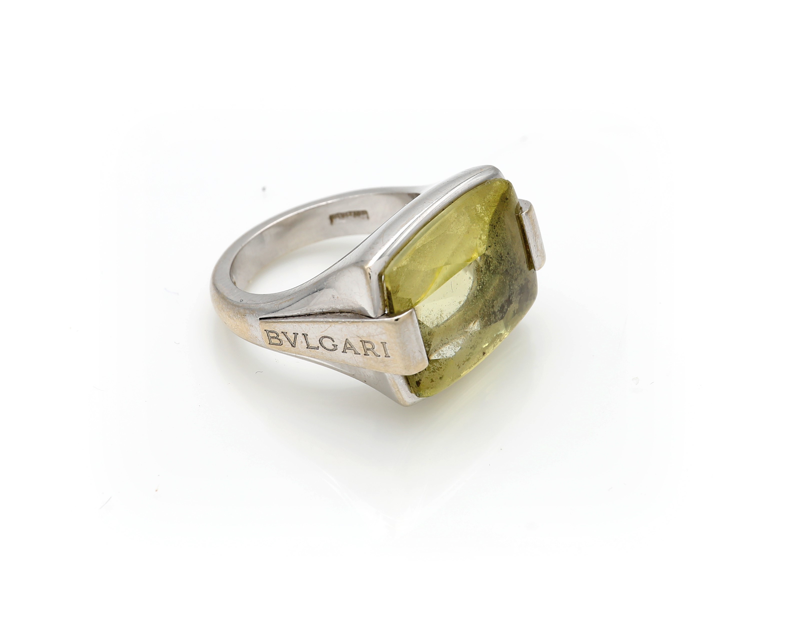 Bulgari, Anello in oro bianco 750/000 con quarzo citrino