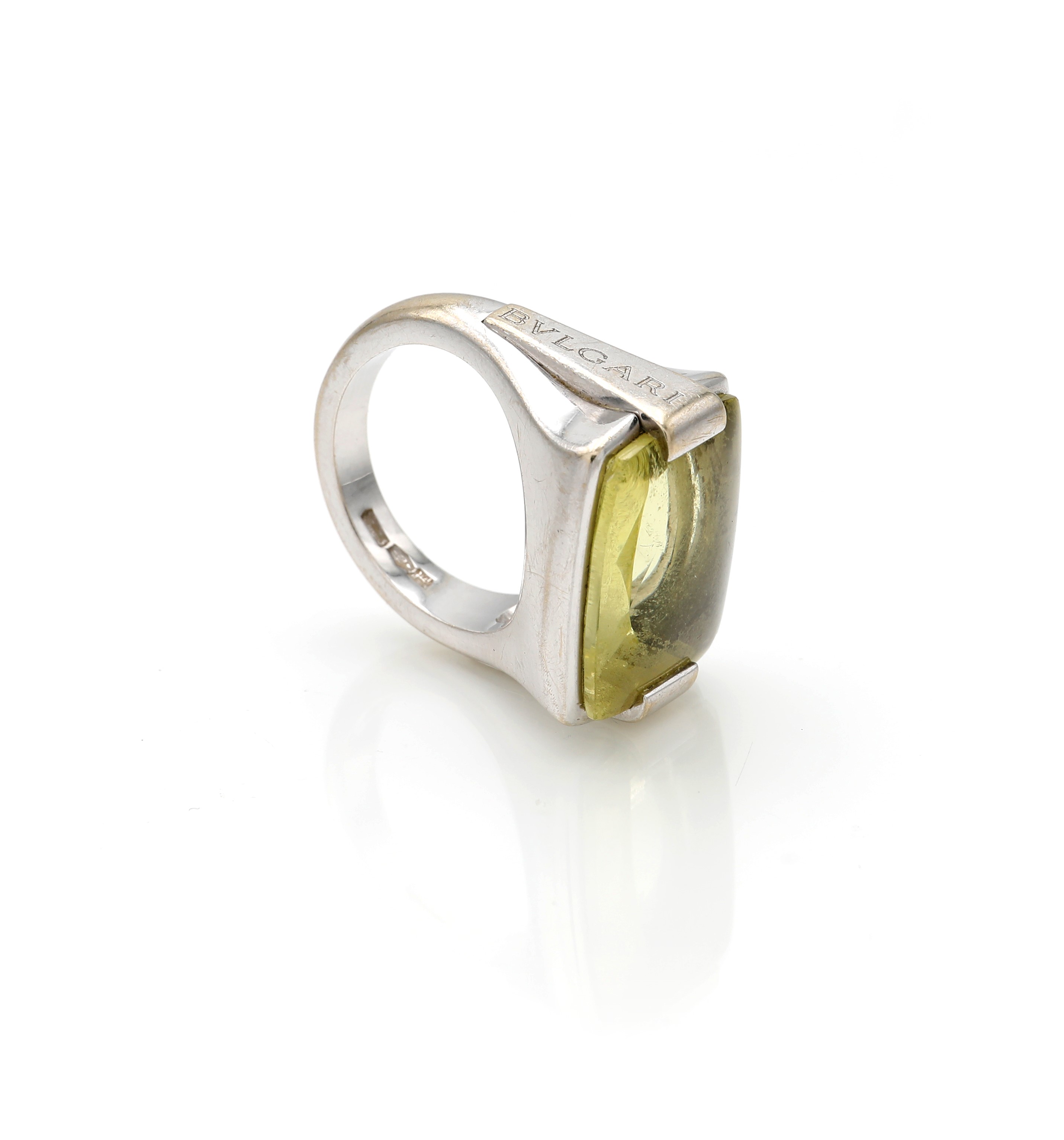 Bulgari, Anello in oro bianco 750/000 con quarzo citrino