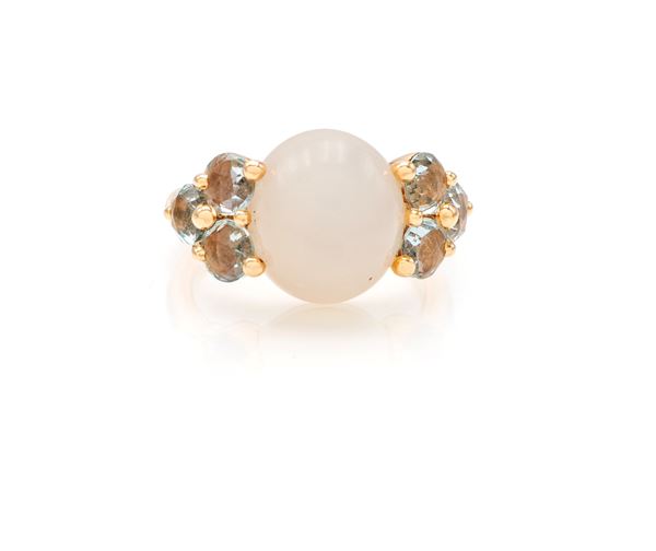 Pomellato - Anello Modello Luna in oro, pietra di luna e acquamarine