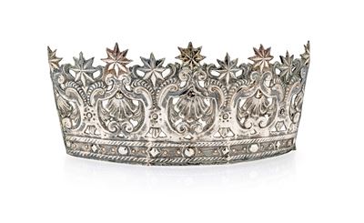 Grande tiara/corona, lamina d’argento decorata con stelle e conchiglie