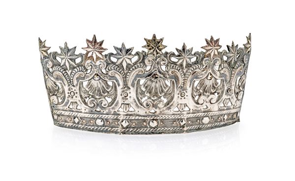 Grande tiara/corona in lamina d'argento con stelle e conchiglie