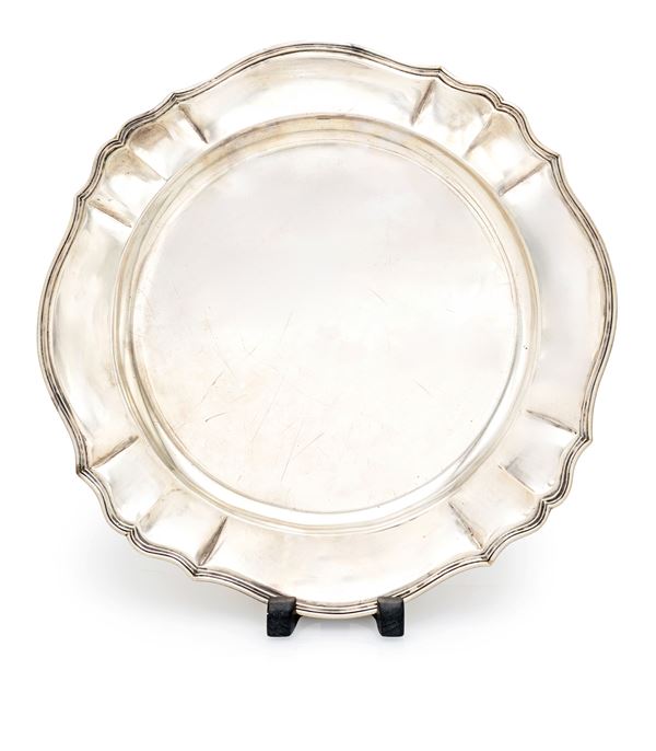 Piatto da portata in argento 800/000  - Auction Antique and Modern Silver | Silver Treasures: Cult and Collecting - Casa d'Aste Arcadia