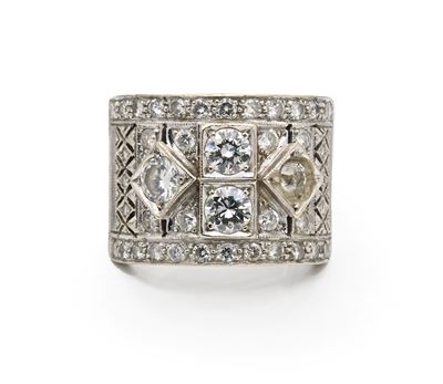 Anello a fascia in oro bianco 750/000 con diamanti taglio rotondo brillante