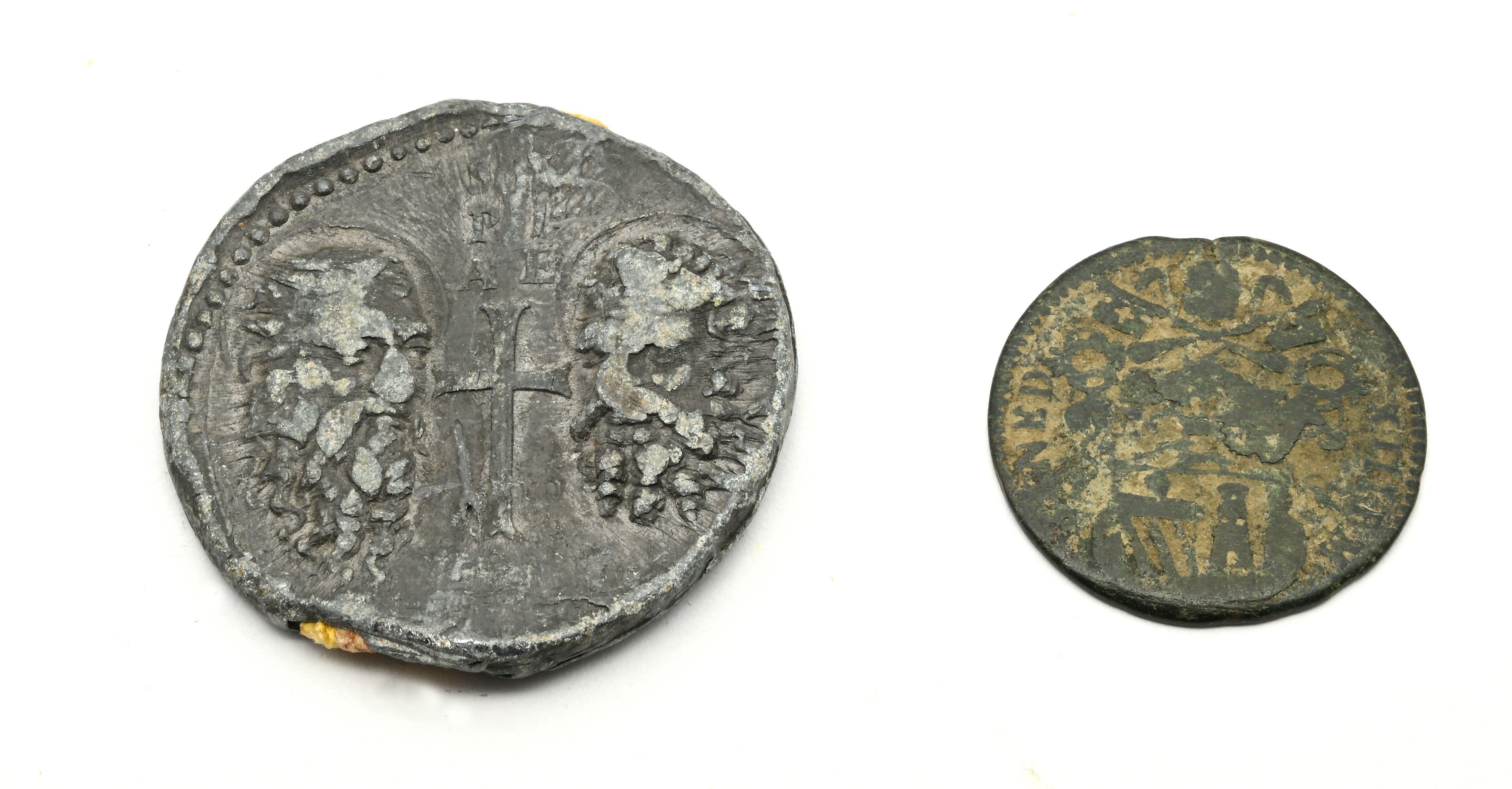 Urbano VIII, Bolla in piombo e 1/2 Bajocco di Gubbio, 1725