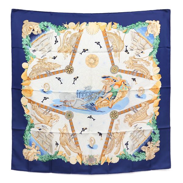 Hermes, foulard in seta  - Asta Luxury Fashion | Borse, Foulard e Accessori delle Grandi Maison - Casa d'Aste Arcadia