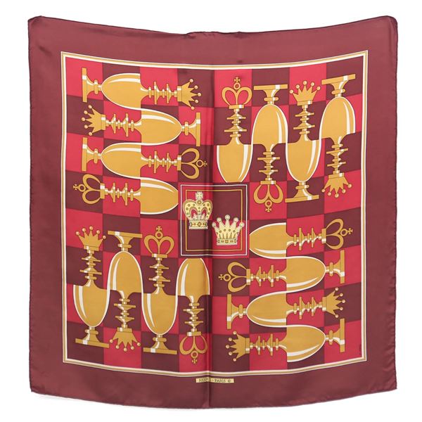 Hermes, foulard in seta   - Asta Luxury Fashion | Borse, Foulard e Accessori delle Grandi Maison - Casa d'Aste Arcadia