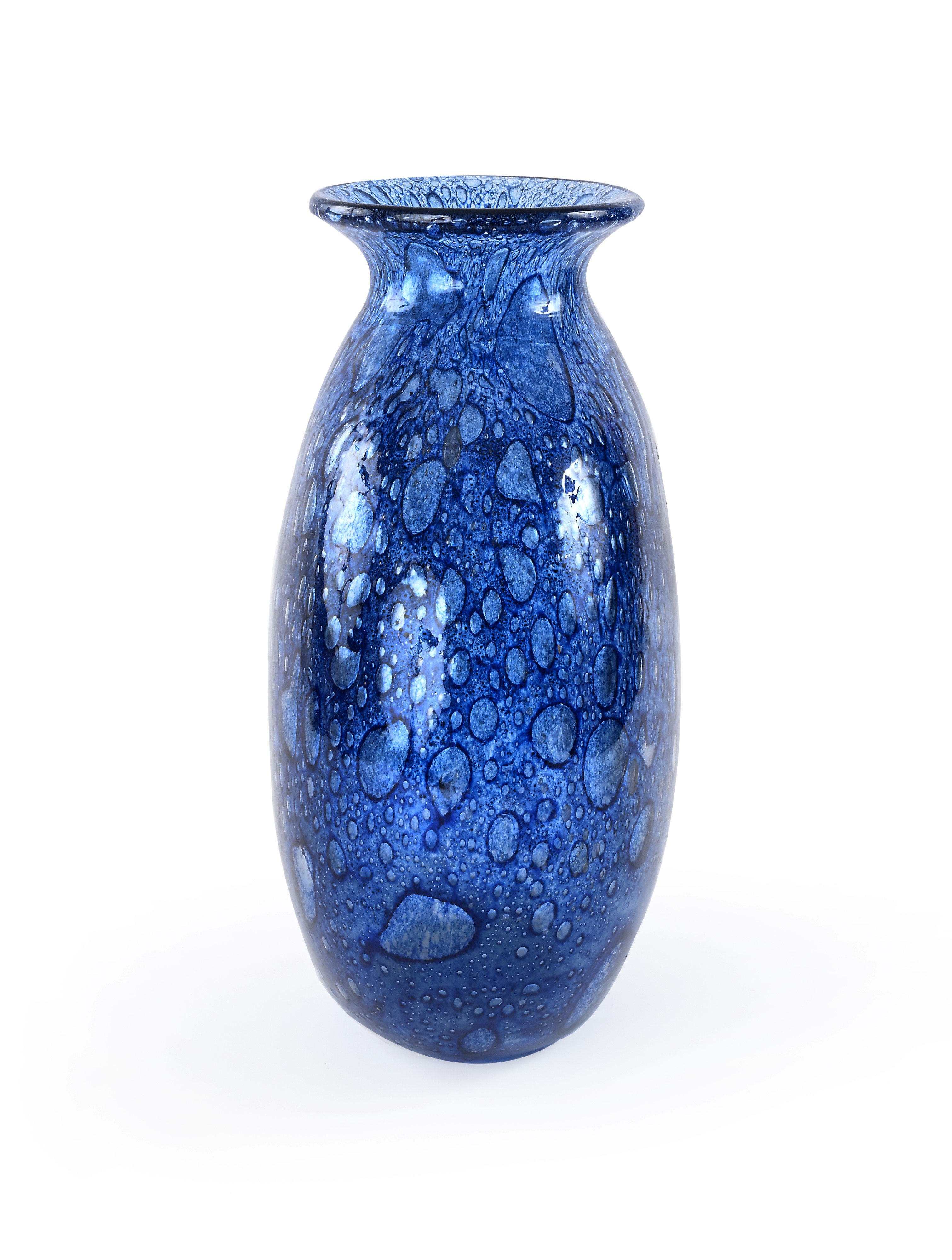 Ercole Barovier - Vaso "Efeso" in vetro blu con inclusioni d'aria irregolari