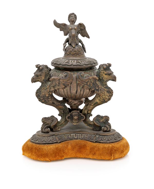 Calamaio in bronzo, XIX secolo   - Asta Asta a Tempo - Antiquariato: Mobili, Arredi, Stampe e Porcellane - Casa d'Aste Arcadia