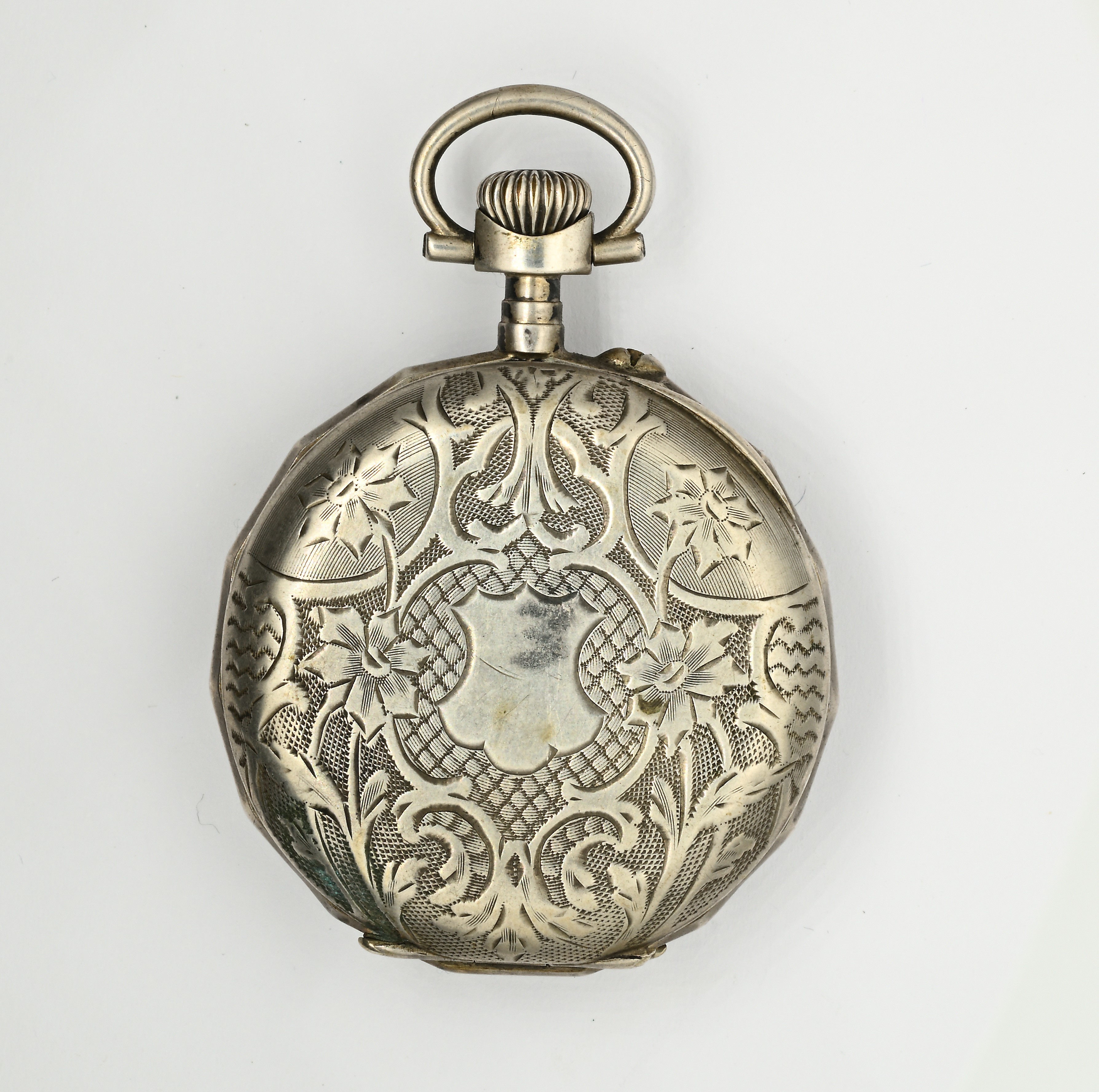 Orologio da tasca, scappamento a cilindro remontoir, in argento 800/000 con cassa con punzoni fra...