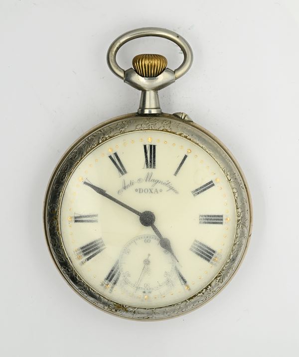 Doxa Anti Magnetique - Orologio da carrozza con scappamento ad ancora e spirale Breguet remontoir da uomo con cassa incisa e decorata in argentan