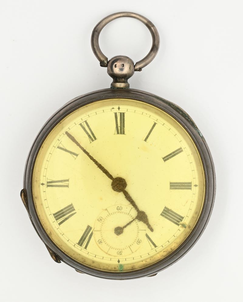 Orologio da tasca, scappamento ad ancora, carica a chiavetta in argento sterling con cassa punzon...