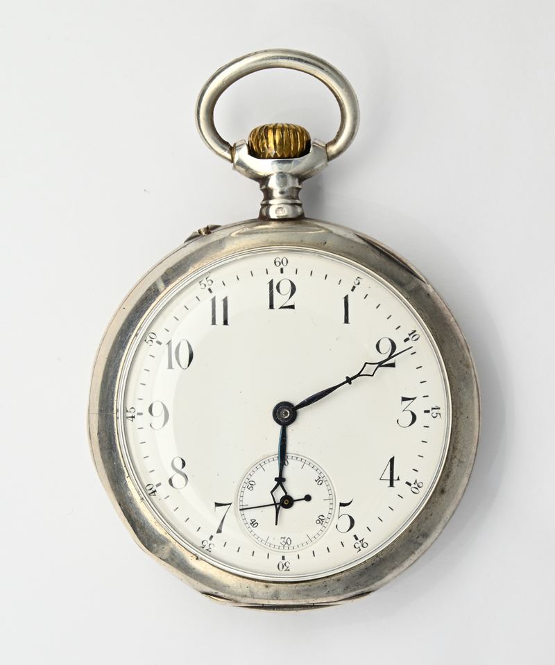 Orologio da tasca da uomo con scappamento ad ancora e remontoir in argento, inizi XX secolo