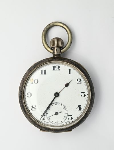 F.J. Reich, Orologio da tasca a scappamento ad ancora remontoir in argento 935/000