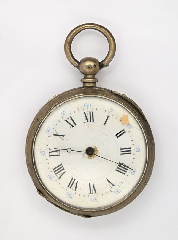 Orologio da tasca con scappamento a cilindro carica a chiavetta da uomo in argento con simboli massonici incisi sulla cassa