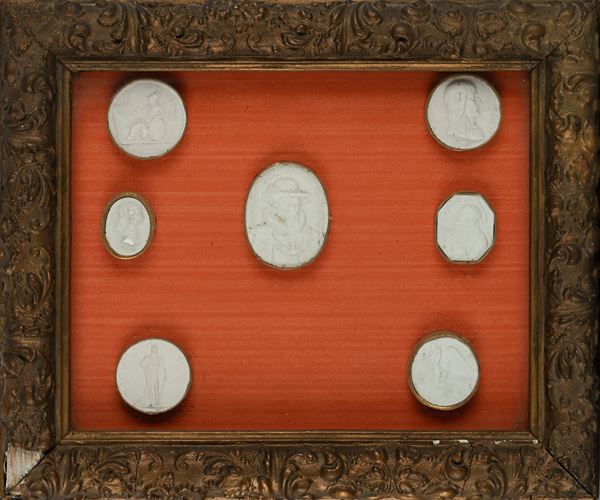 Cornice in legno e stucco con sette cammei in gesso, XIX secolo