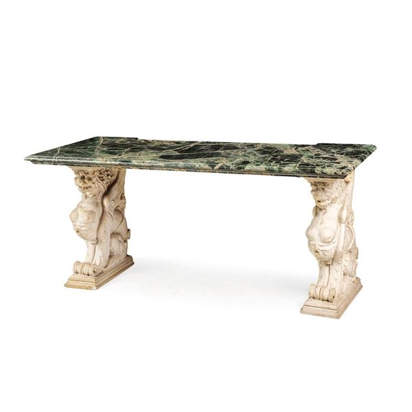 Grande tavolo parietale con piano in marmo verde su leoni alati in marmo, XIX/XX secolo