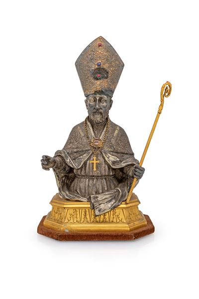 Busto in argento e argento dorato, entro astuccio