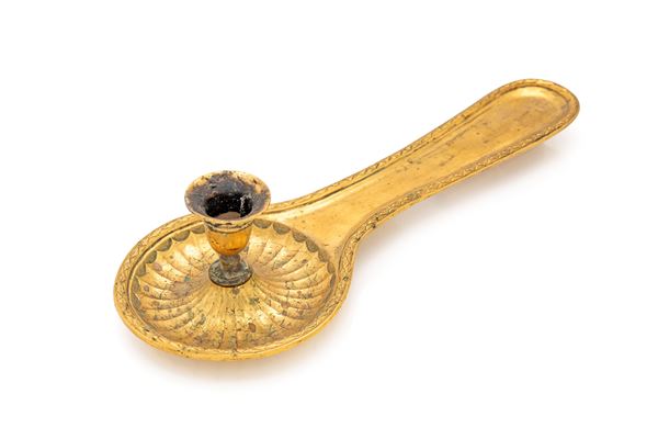 Bugia in ottone dorato