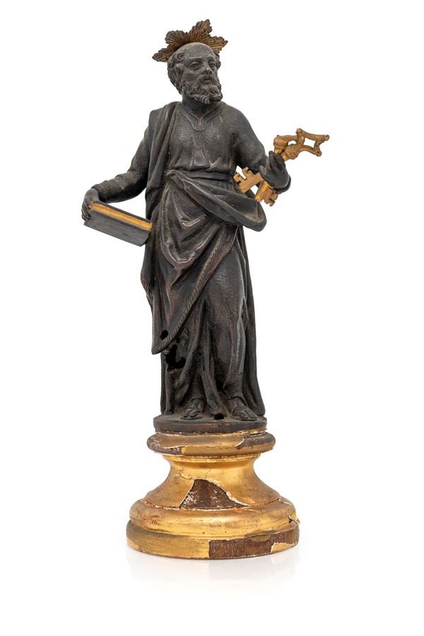 Scultura in bronzo brunito raffigurante San Pietro, bottega napoletana, XVIII secolo