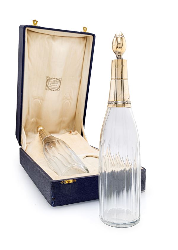 Coppia di bottiglie in cristallo e argento, filiale spagnola della Maison Mellerio, XX secolo