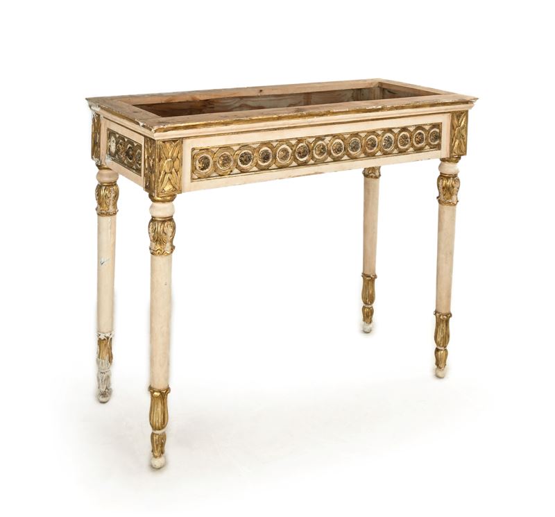 Console, legno laccato bianco e decorazioni dorate a motivi circolari