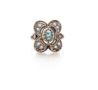 Anello in oro giallo 750/000 e argento con zaffiro e diamanti
