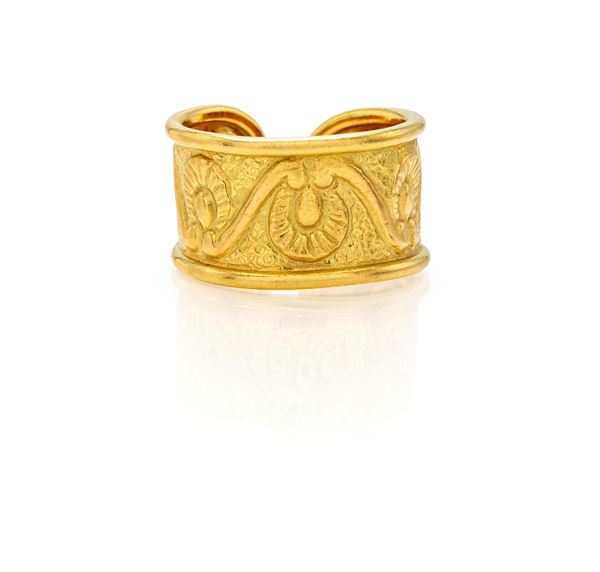 Anello a fascia in oro