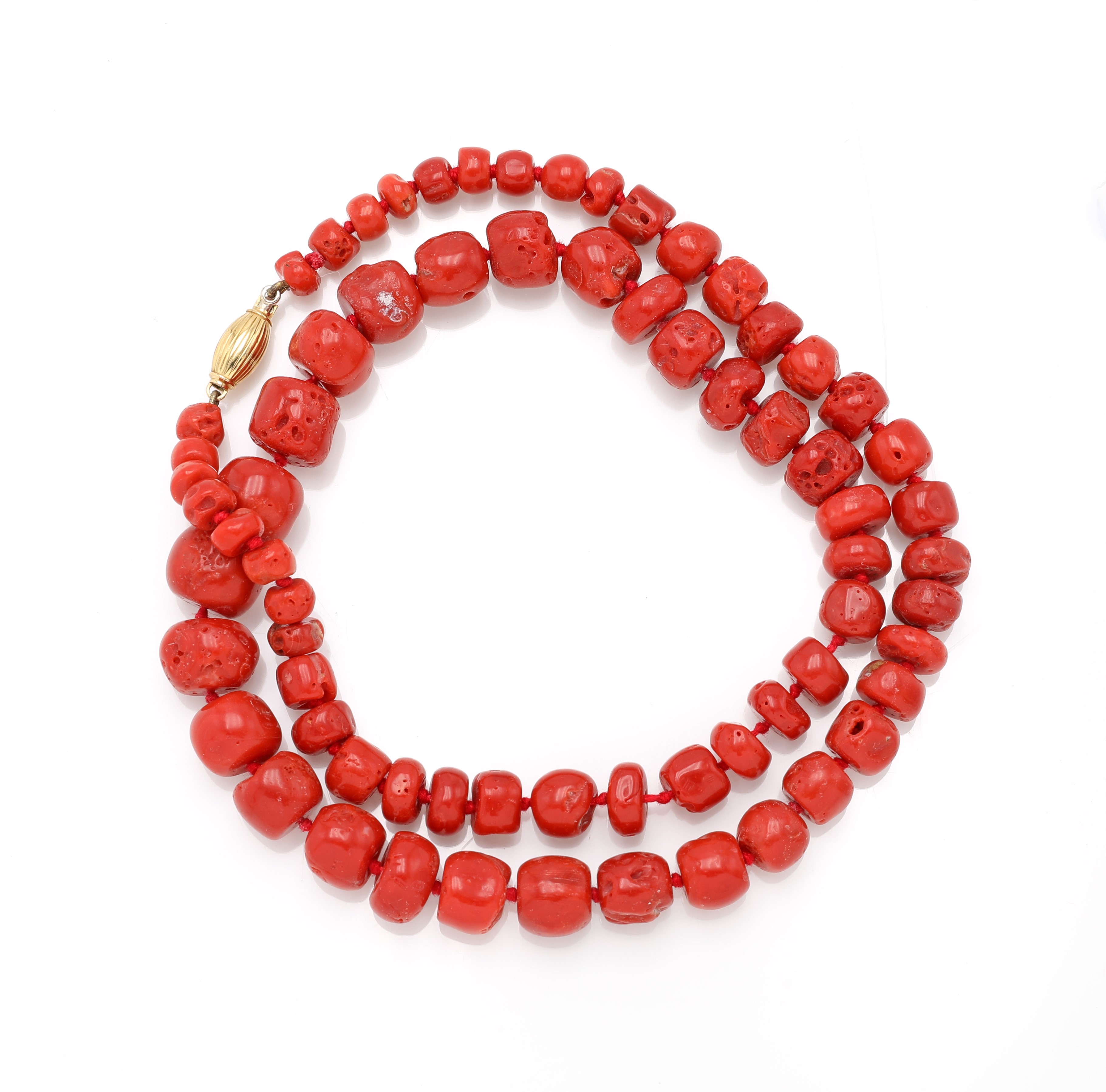 Collana in corallo e oro giallo 750/000