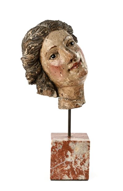 Testa di angelo, legno laccato e dorato con occhi in vetro, XVIII secolo