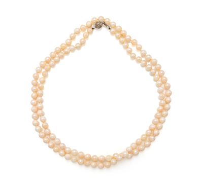 Collana ad un filo, perle e oro bianco 750/000