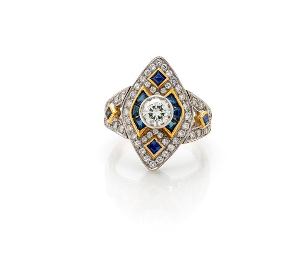 Anello a marquise in oro, zaffiri e diamanti