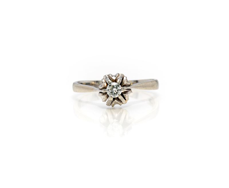 Oro bianco 750/000, anello con brillante