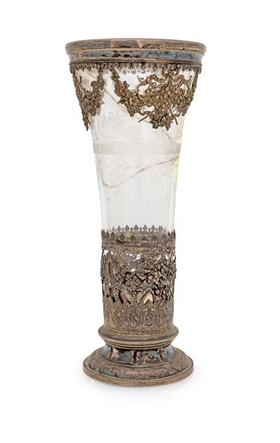 Vaso a tromba in cristallo, montatura in argento